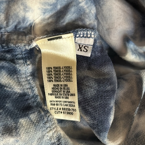 Cloth & Stone Anthropologie Asta Tie Dye Jumpsuit Romper Overalls in Sz XS - Picture 6 of 12